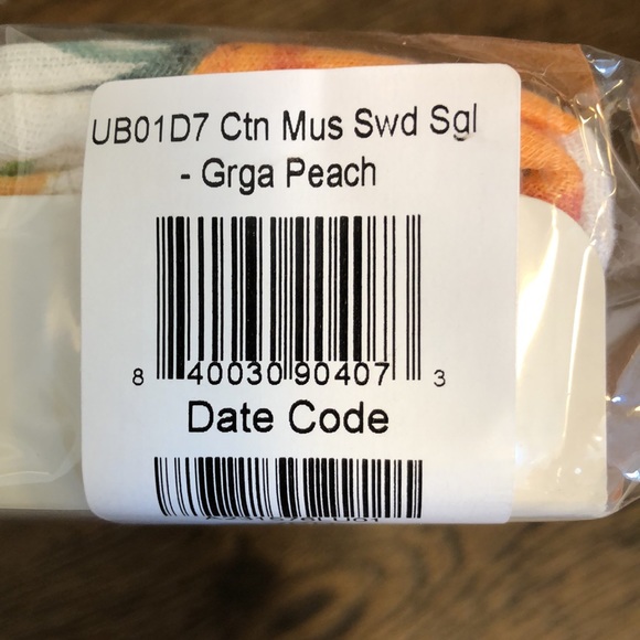 Cotton Muslin swaddle from little unicorn - Picture 4 of 4